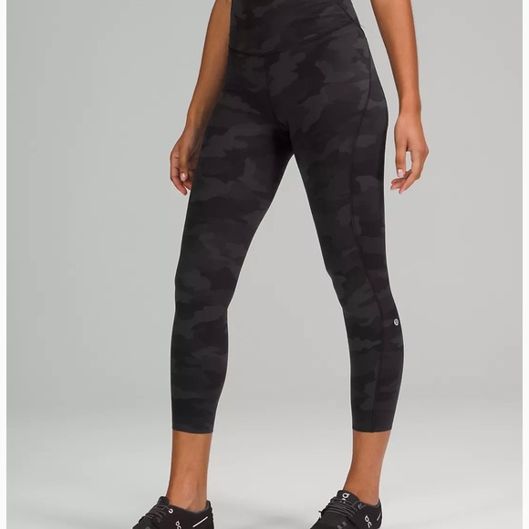 Lululemon Base-Pace High-Rise Tight 25” - Picture 1 of 4
